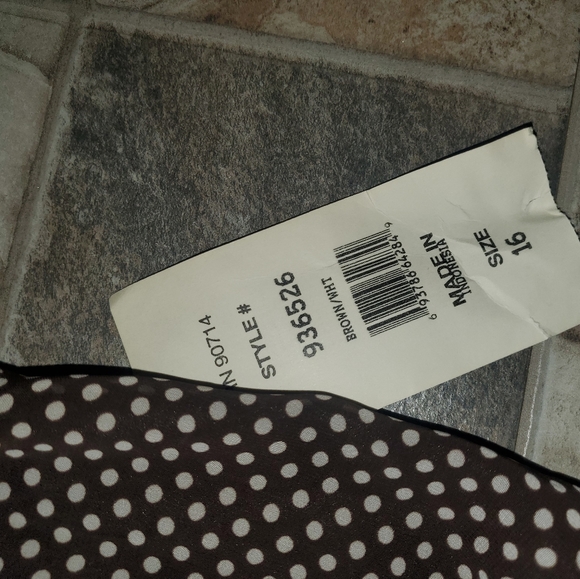 MSK Polka Dot Dress with belt - Picture 3 of 4